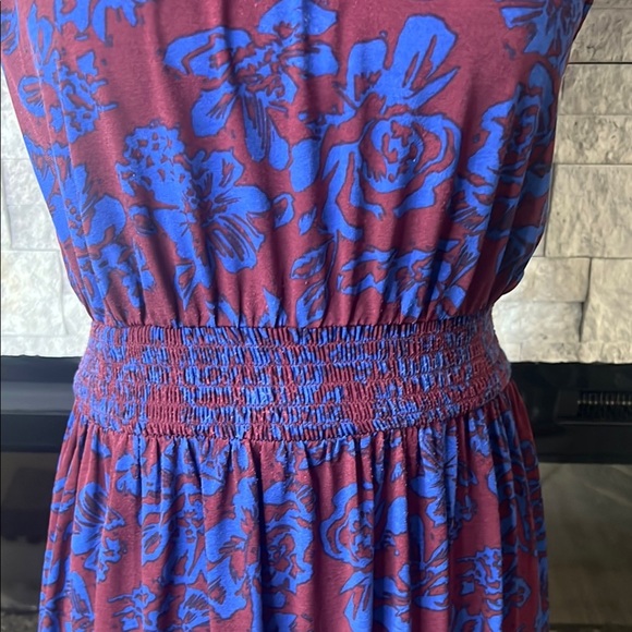 Modcloth Mock Neck Sleeveless Blue and Red  Dress size Medium - Picture 4 of 12